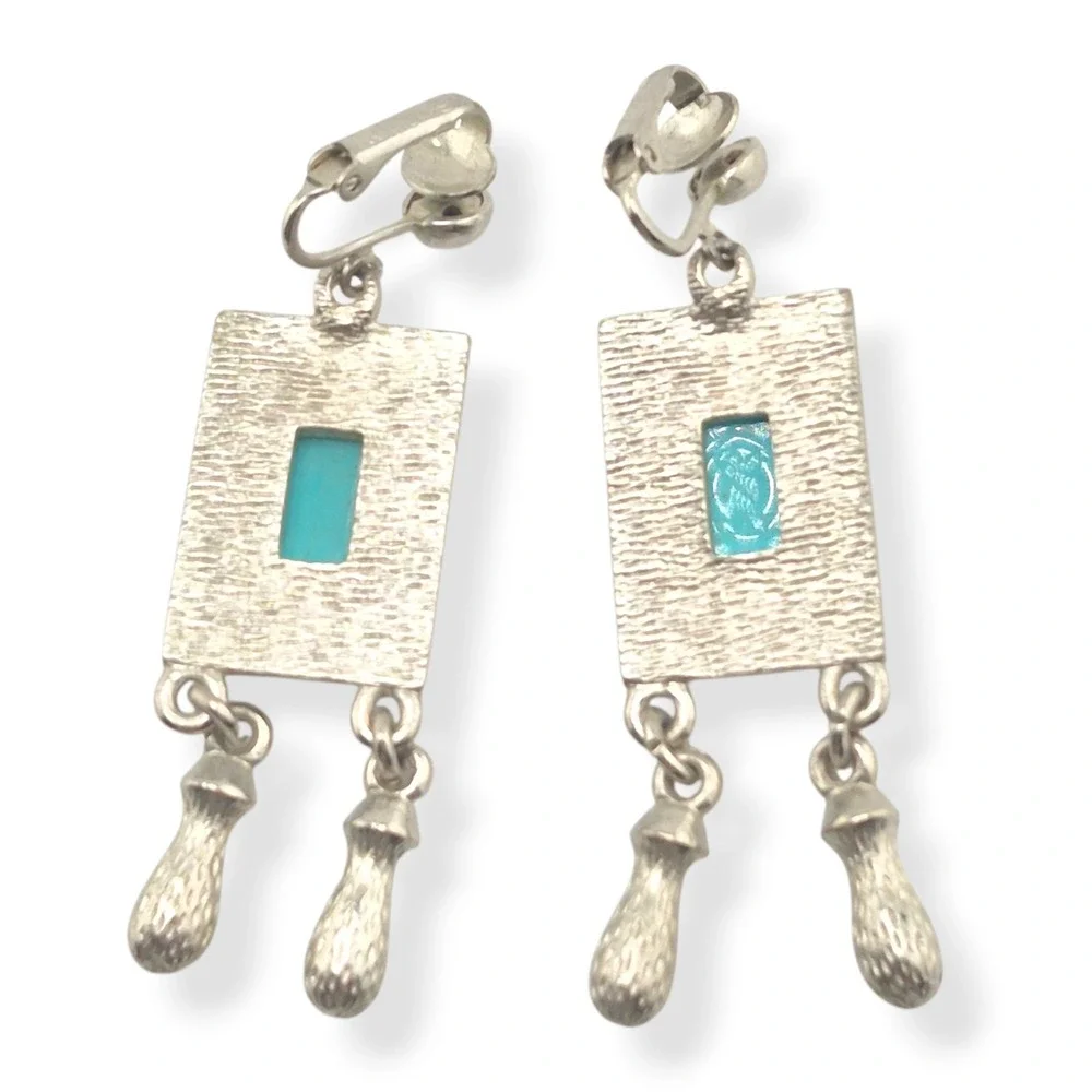 Vintage Sarah Coventry 1971 Folklore Turquoise Silver Tone Pendant Earrings Set